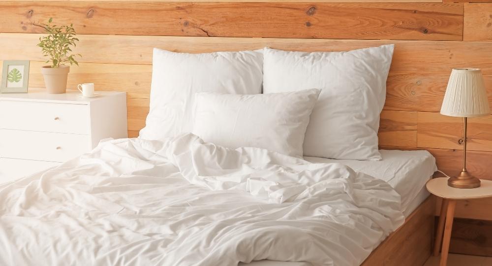 3 Easy Tips to Spice Things Up in the Bedroom